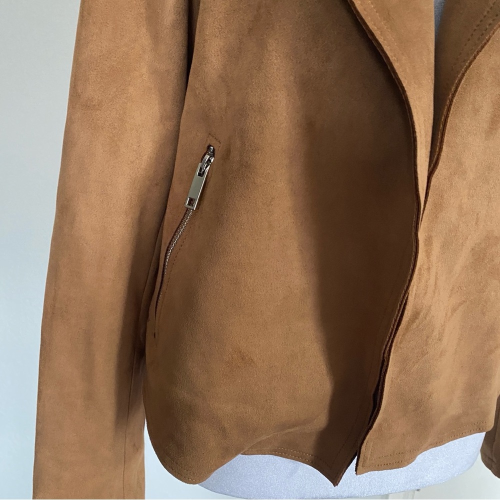 Tahari Women's Brown Leather Jacket - Picture 3 of 8